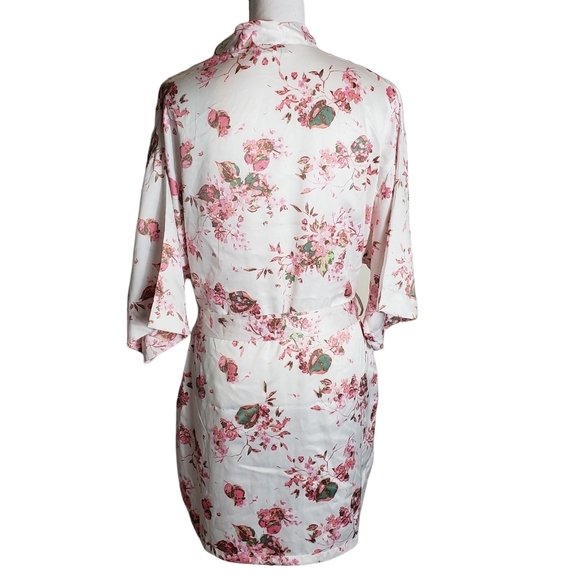 Icing Bridal Bar Pink Floral Dressing Robe Size S/M Satin Kimono Lingerie Belted - Picture 4 of 12
